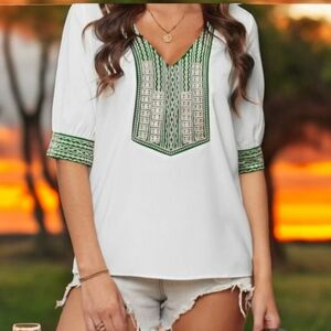 NEW! EMBROIDERY V-NECK WHITE  BLOUSE - SIZE L